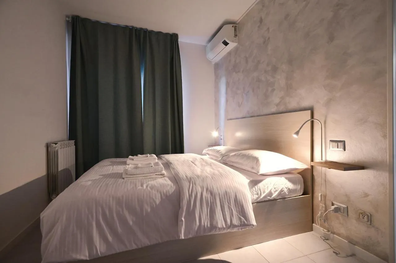 Apartment Forum III Assago Italia